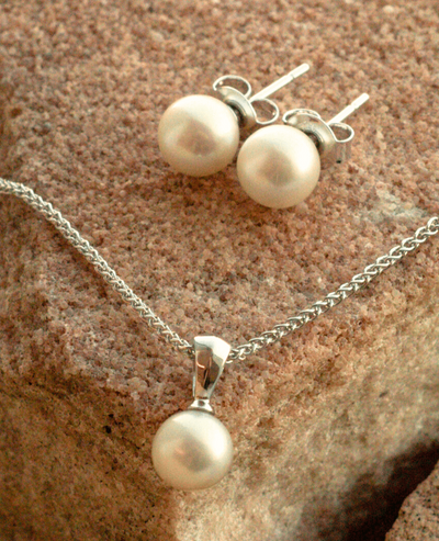 Acacia Petite Akoya Pendant & Classic Akoya Studs - Sterling Silver