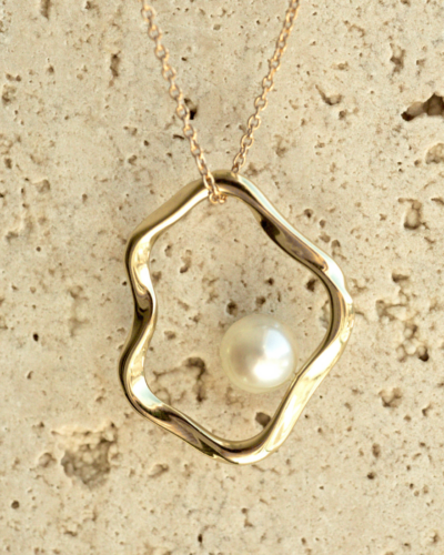 Flow Pearl Pendant - Gold Vermeil