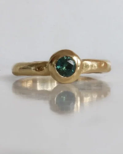 Deep Green Sapphire Ring - 9ct Gold