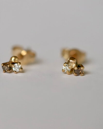 April Studs - 9ct Gold