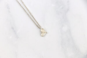 Leafy Pendant - Fine & Sterling Silver