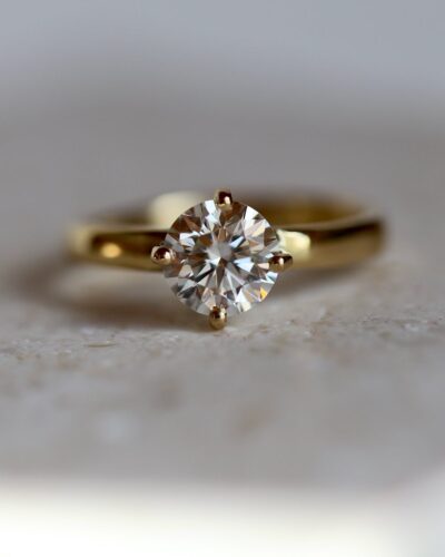 Margo Ring - 18ct Gold, Diamond
