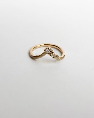 Moana Ring - 9ct Gold, Diamond