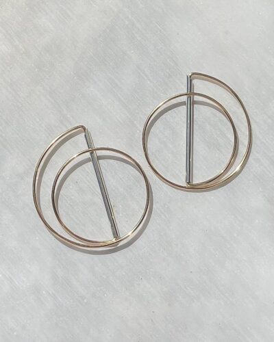 Straight Bar Eclipse Hoops - 14k Gold Filled (Medium)