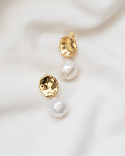 Jen Pearl Earrings - Gold Plated